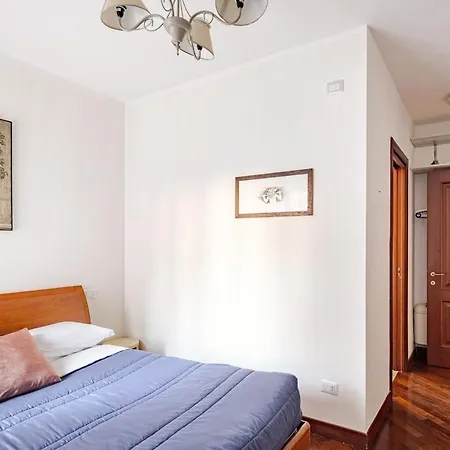 Cozy Garden Bbq Near Subway Апартаменты