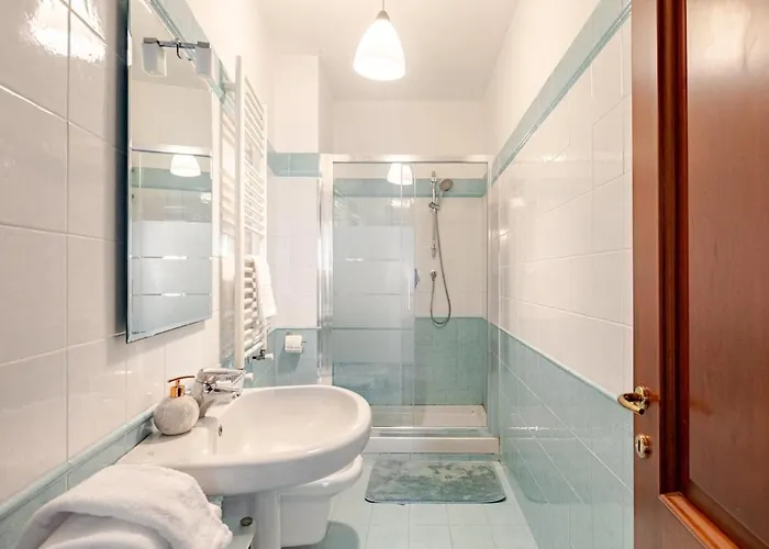 Cozy Garden Bbq Near Subway *